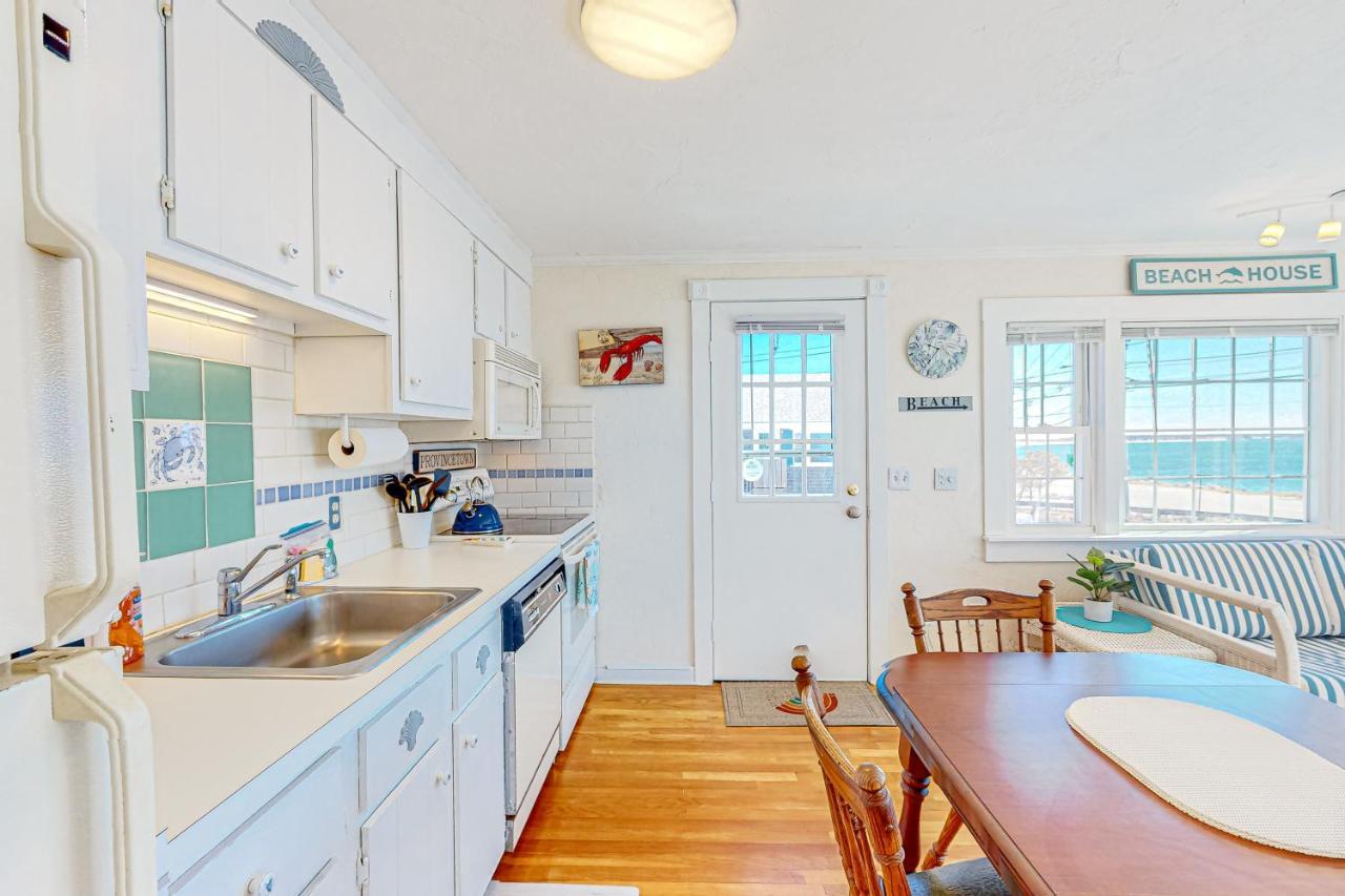 Bay Colony Vista Apartment Provincetown Exterior photo
